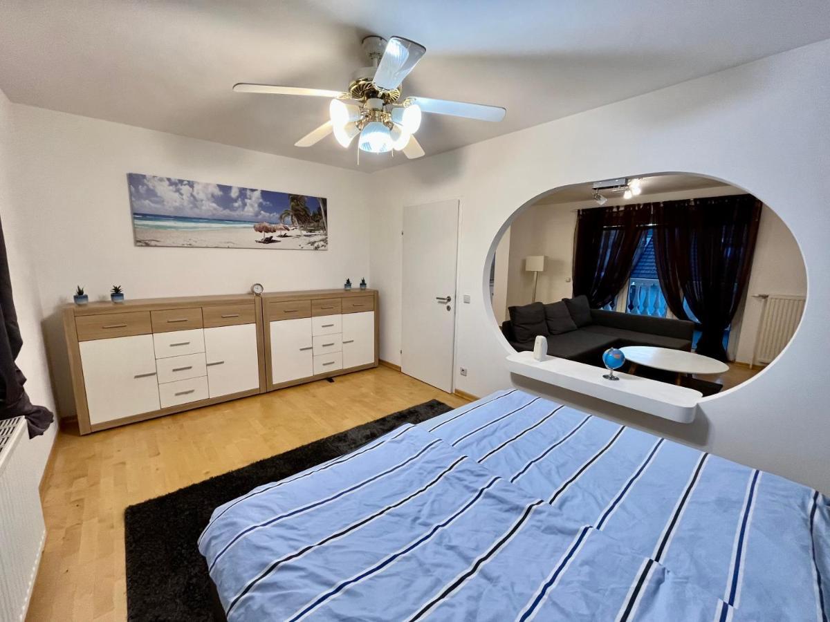 Traum Apartment Mit Pool+Balkon Viena Exterior foto